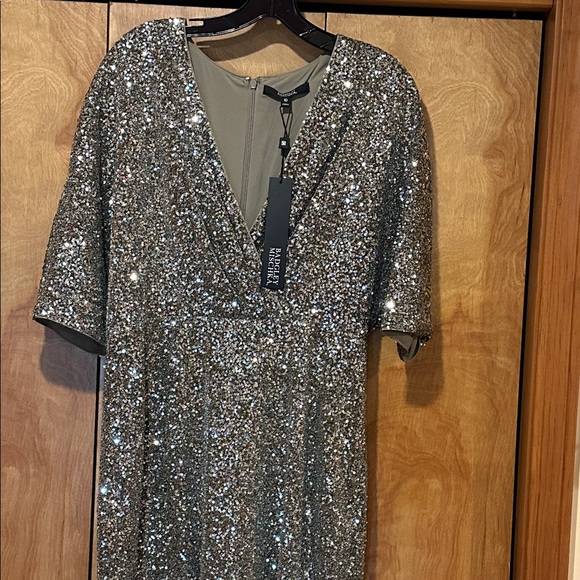 Badgley Mischka Sequin Cocktail Dress Gunmetal Size 10 v-neck Midi Glam - Picture 3 of 8
